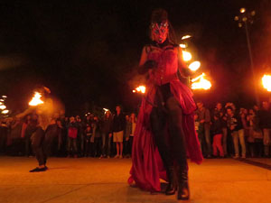 Fires de Girona 2014. Espectacle la bella i les bèsties, a càrrec de Carros de Foc