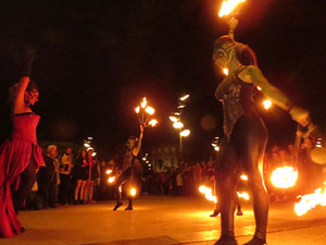 Fires de Girona 2014. Espectacle la bella i les bèsties, a càrrec de Carros de Foc