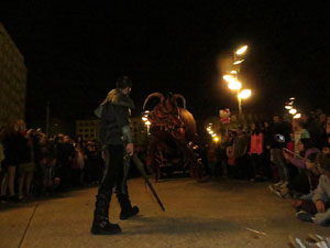 Fires de Girona 2014. Espectacle la bella i les bèsties, a càrrec de Carros de Foc