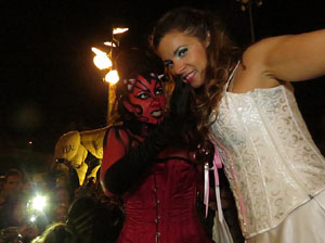 Fires de Girona 2014. Espectacle la bella i les bèsties, a càrrec de Carros de Foc