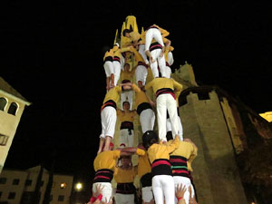 Fires de Girona 2014. Castells de vigilia a c&agrave;rrec de Marrecs de Salt i Castellers de Badalona