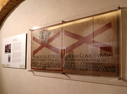 Gramalleta d'Antònia Gómez, judaïtzant reconciliada. Tela de sac. 1619. Museu Diocesà de Tui - Vigo