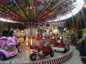 Fires de Girona 2014. Les Fires de la mainada al passeig de la Devesa