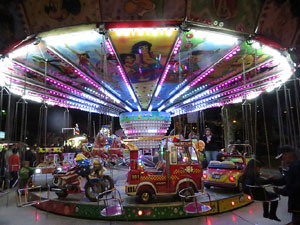 Fires de Girona 2014. Les Fires de la mainada al passeig de la Devesa