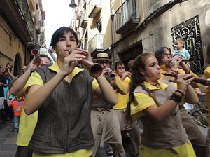 Fires 2014 a Girona. Passejada pel Barri Vell amb els capgrossos de Girona