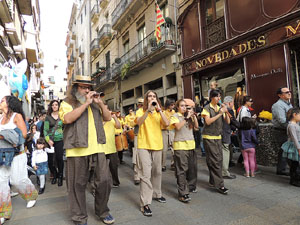 Fires 2014 a Girona. Passejada pel Barri Vell amb els capgrossos de Girona