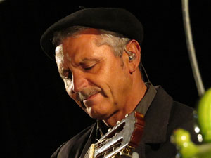 Fires de Sant Narcís 2014. Actuació de Quico el Célio, El Noi i el Mut de Ferreries