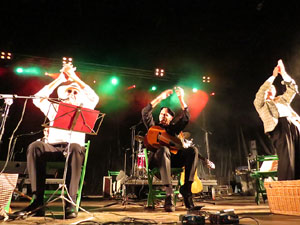 Fires de Sant Narcís 2014. Actuació de Quico el Célio, El Noi i el Mut de Ferreries