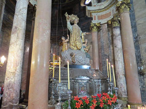 Fires de Girona 2014. L'ofici de Sant Narcís a la basílica de Sant Feliu