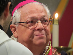 Fires de Girona 2014. L'ofici de Sant Narcís a la basílica de Sant Feliu