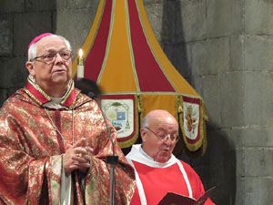 Fires de Girona 2014. L'ofici de Sant Narcís a la basílica de Sant Feliu
