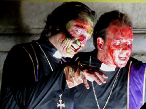 Fires de Girona 2014. Zombie Walk pels carrers de Girona dins el festival Acocollona't