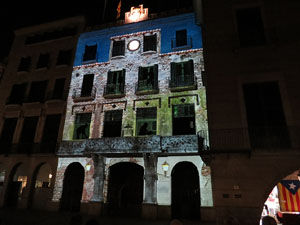 Girona10. Mapping a la fa&ccedil;ana de l'Ajuntament