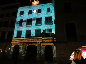 Girona10. Mapping a la fa&ccedil;ana de l'Ajuntament