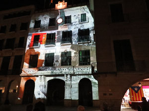 Girona10. Mapping a la fa&ccedil;ana de l'Ajuntament
