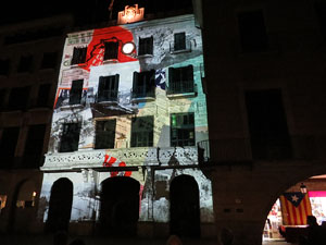 Girona10. Mapping a la fa&ccedil;ana de l'Ajuntament