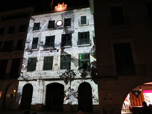 Girona10. Mapping a la fa&ccedil;ana de l'Ajuntament