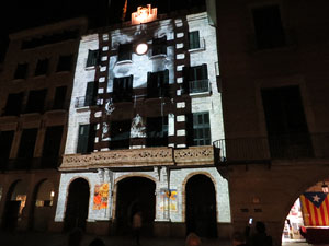 Girona10. Mapping a la fa&ccedil;ana de l'Ajuntament