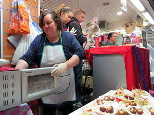 Girona10. Mercat del Lle&oacute;. Tastets gastron&ograve;mics