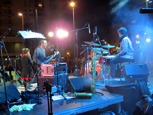 Girona10. Sticky Fingers. Concert a la pla&ccedil;a del Lle&oacute;