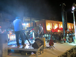 Girona10. Sticky Fingers. Concert a la pla&ccedil;a del Lle&oacute;