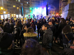 Girona10. Sticky Fingers. Concert a la pla&ccedil;a del Lle&oacute;