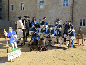 Girona10. Activitats de Miquelets de Girona Regiment de Sant Narc&iacute;s