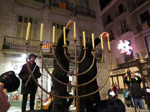 Nadal 2014 a Girona. Encesa de les llums de Hanukkà