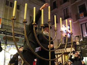 Nadal 2014 a Girona. Encesa de les llums de Hanukkà