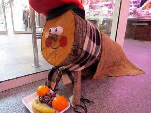 Nadal 2014 a Girona. La decoraci&oacute; nadalenca del Mercat del Lle&oacute;