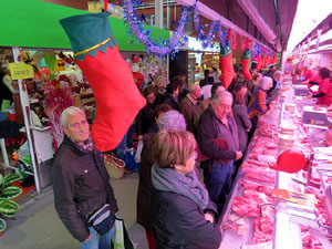 Nadal 2014 a Girona. La decoraci&oacute; nadalenca del Mercat del Lle&oacute;