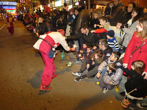 La Cavalcada de Reis 2015. Desfilada pels carrers de la ciutat, fins la plaça del Vi