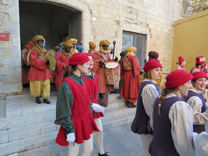 La Cavalcada de Reis 2015. La precavalcada pels carrers de Girona