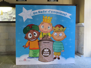 La Cavalcada de Reis 2015. La precavalcada pels carrers de Girona