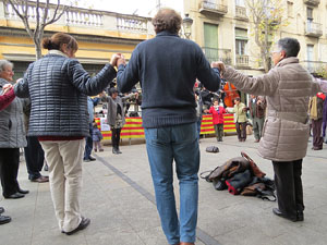 Nadal 2014 a Girona. Audicions de sardanes a la Rambla de la Llibertat
