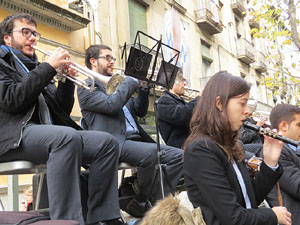 Nadal 2014 a Girona. Audicions de sardanes a la Rambla de la Llibertat