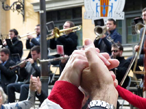Nadal 2014 a Girona. Audicions de sardanes a la Rambla de la Llibertat