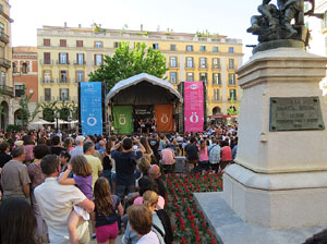 Festival A Capella 2015. Les Anxovetes a la plaça de la Independència