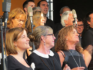 Festival A Capella 2015. Cor Gospel Girona a la pla&ccedil;a de la Independ&egrave;ncia