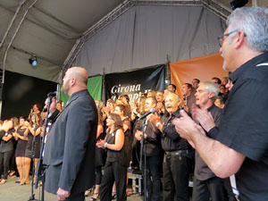 Festival A Capella 2015. Cor Gospel Girona a la pla&ccedil;a de la Independ&egrave;ncia