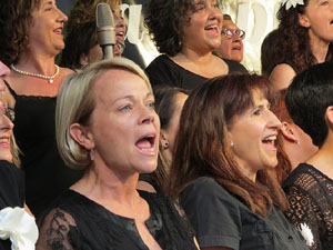 Festival A Capella 2015. Cor Gospel Girona a la pla&ccedil;a de la Independ&egrave;ncia