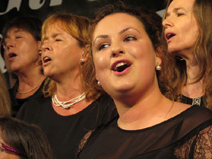 Festival A Capella 2015. Cor Gospel Girona a la pla&ccedil;a de la Independ&egrave;ncia