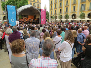 Festival A Capella 2015. Cor Gospel Girona a la pla&ccedil;a de la Independ&egrave;ncia