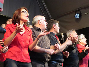 Festival A Capella 2015. Gospelians de Girona a la plaça de la Independència