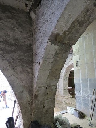 Arcades a l'àrea de les excavacions