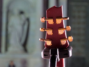 Diada Nacional 2015. Concert a les escales de la Catedral