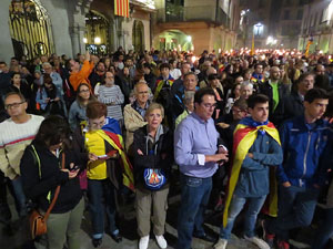 Diada Nacional 2015. IX Marxa de Torxes de Girona. Actes a la pla&ccedil;a del Vi