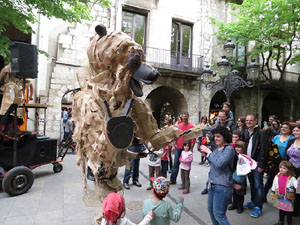 Festes de Primavera de Girona 2015. Espectacle &Oacute;ssos del Pirineu