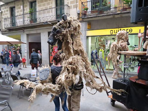 Festes de Primavera de Girona 2015. Espectacle &Oacute;ssos del Pirineu