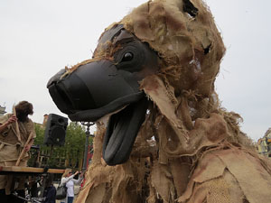 Festes de Primavera de Girona 2015. Espectacle &Oacute;ssos del Pirineu